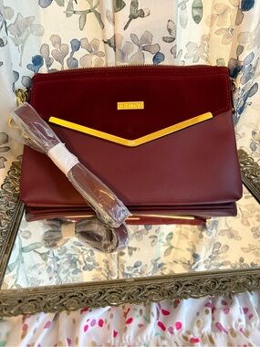 NWOT Joy & Iman Burgundy Crossbody Bag with Gold Accent